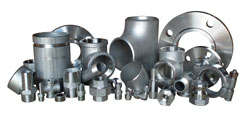 http://www.howellpipe.com/wp-content/uploads/2023/03/Stainless-Steel-Fittings.jpg